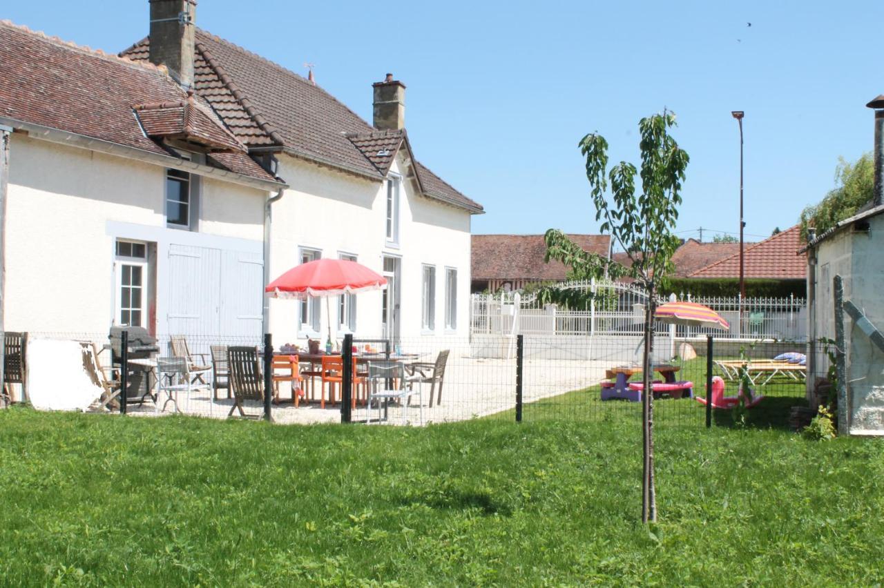 La Ferme De Mon Enfance Villa Villechétif Eksteriør billede